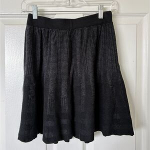 Max Studio knit short skirt in black